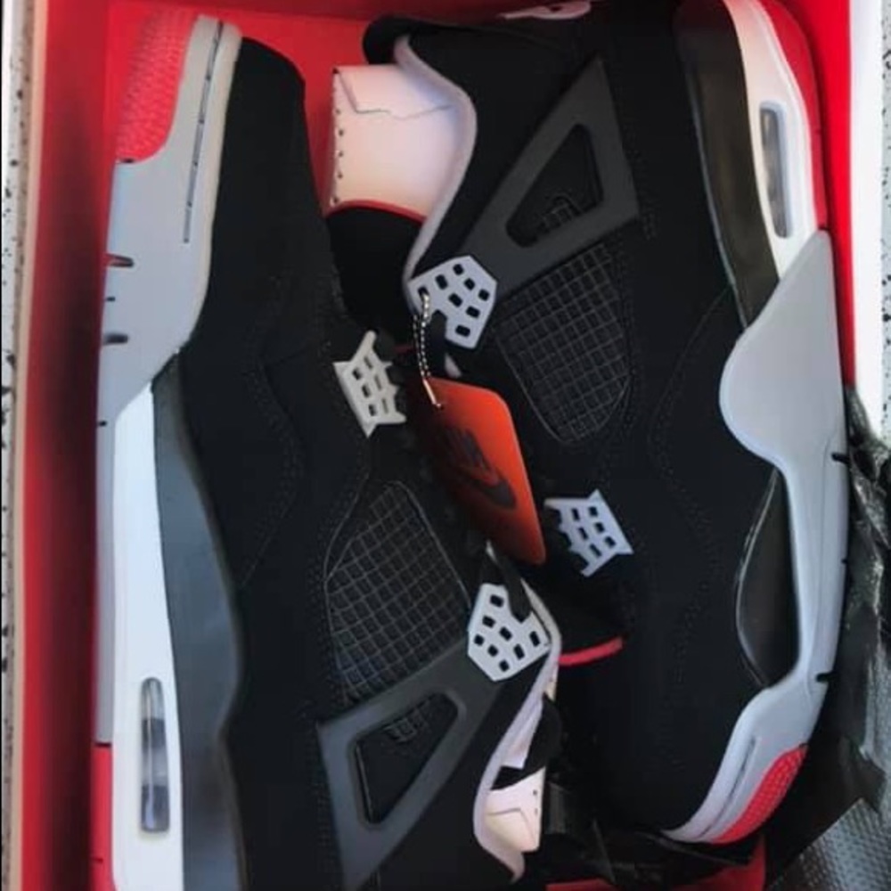 Bred 4s